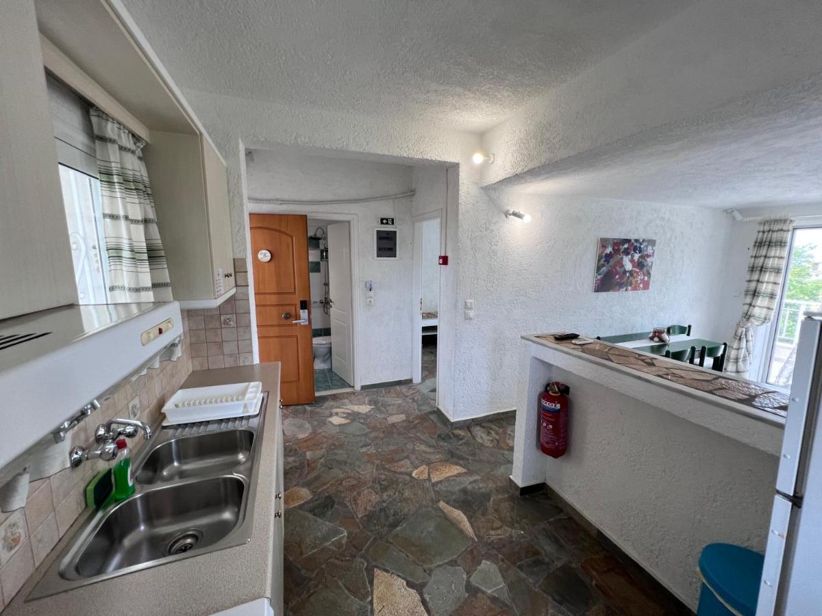 Phoenix Beachside Condos Kokkónion Zewnętrze zdjęcie