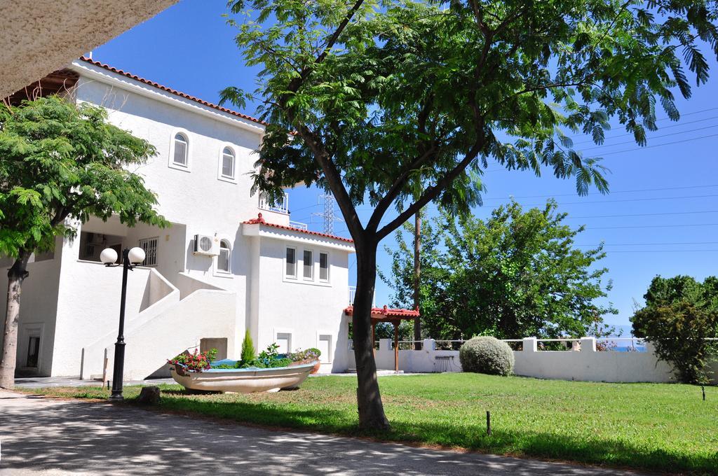 Phoenix Beachside Condos Kokkónion Zewnętrze zdjęcie