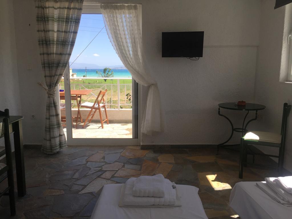 Phoenix Beachside Condos Kokkónion Zewnętrze zdjęcie