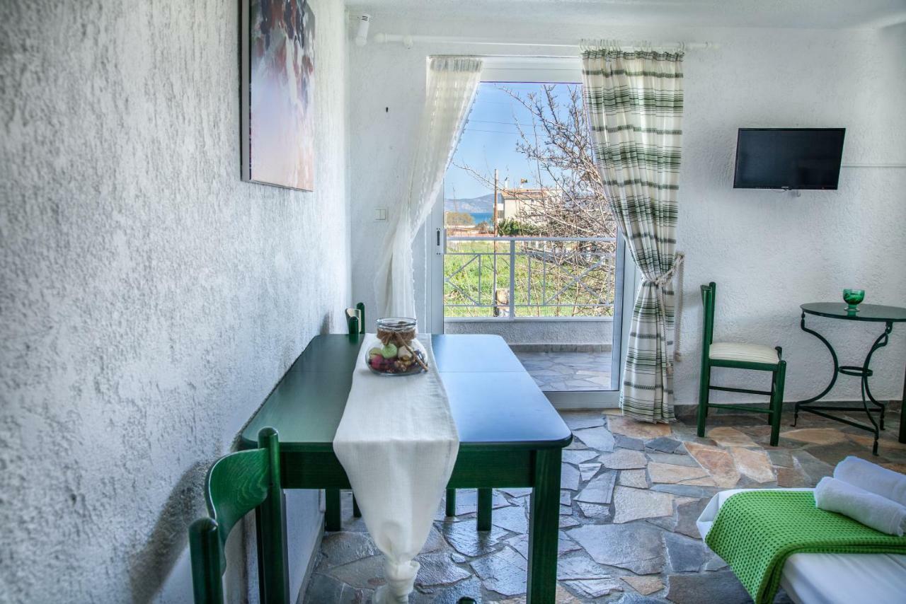 Phoenix Beachside Condos Kokkónion Zewnętrze zdjęcie